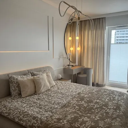 Apartament Crystal River Wrocław